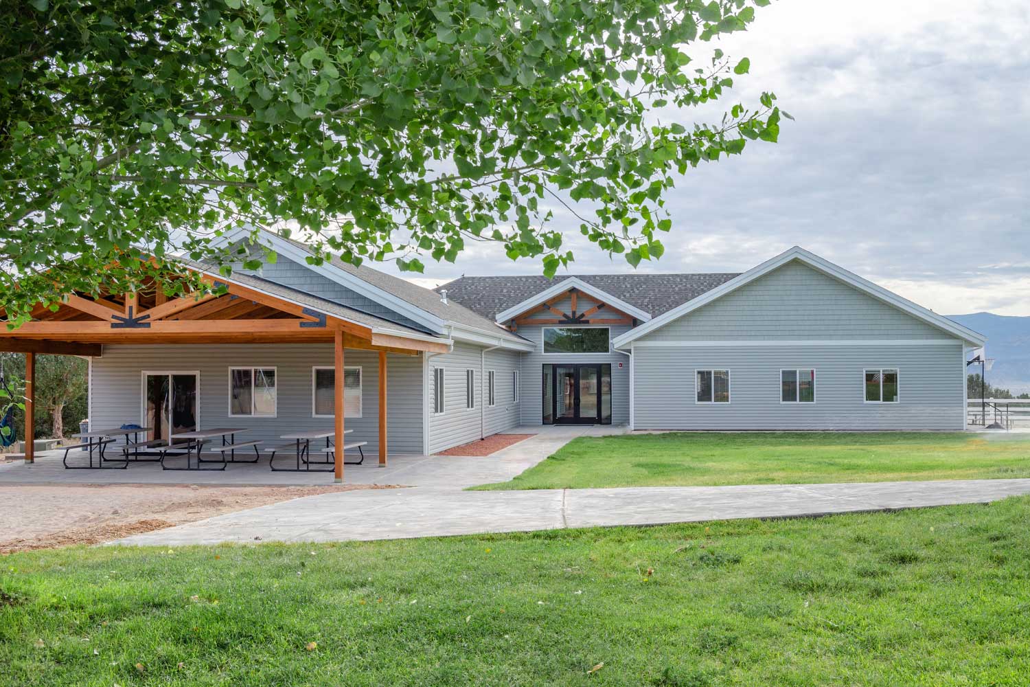 Moonridge Academy Custom Homes Gallery Cover - Choice Builders